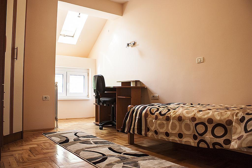 Apartments Skopje Downtown Экстерьер фото